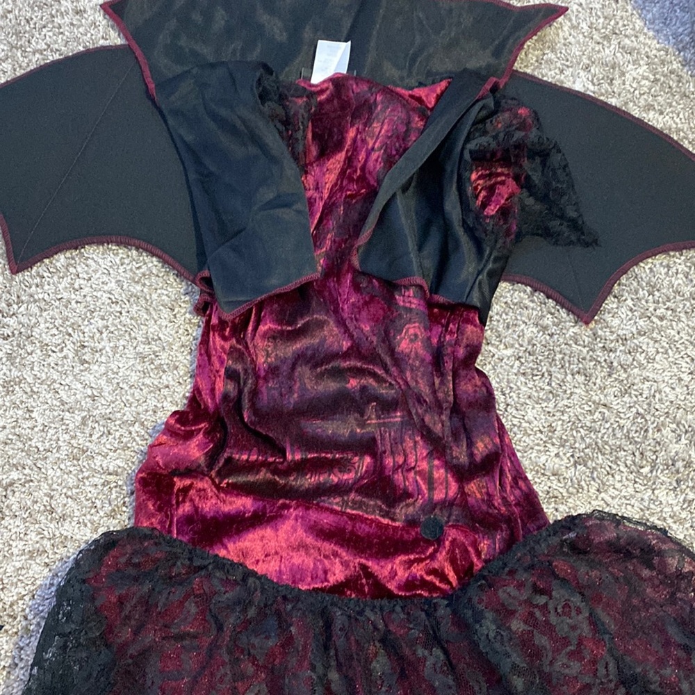 3 piece vampire costume set
